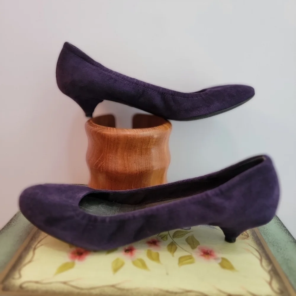 Prada Purple Suede Pumps Size 39 - Picture 5 of 11